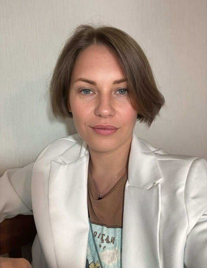Aleksandra - Terapia Corporal y Recuperación
